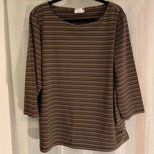✨2/$15✨ Brown Light Striped Long Sleeve - Size 1x